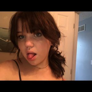 Meet your Posher, Lexi